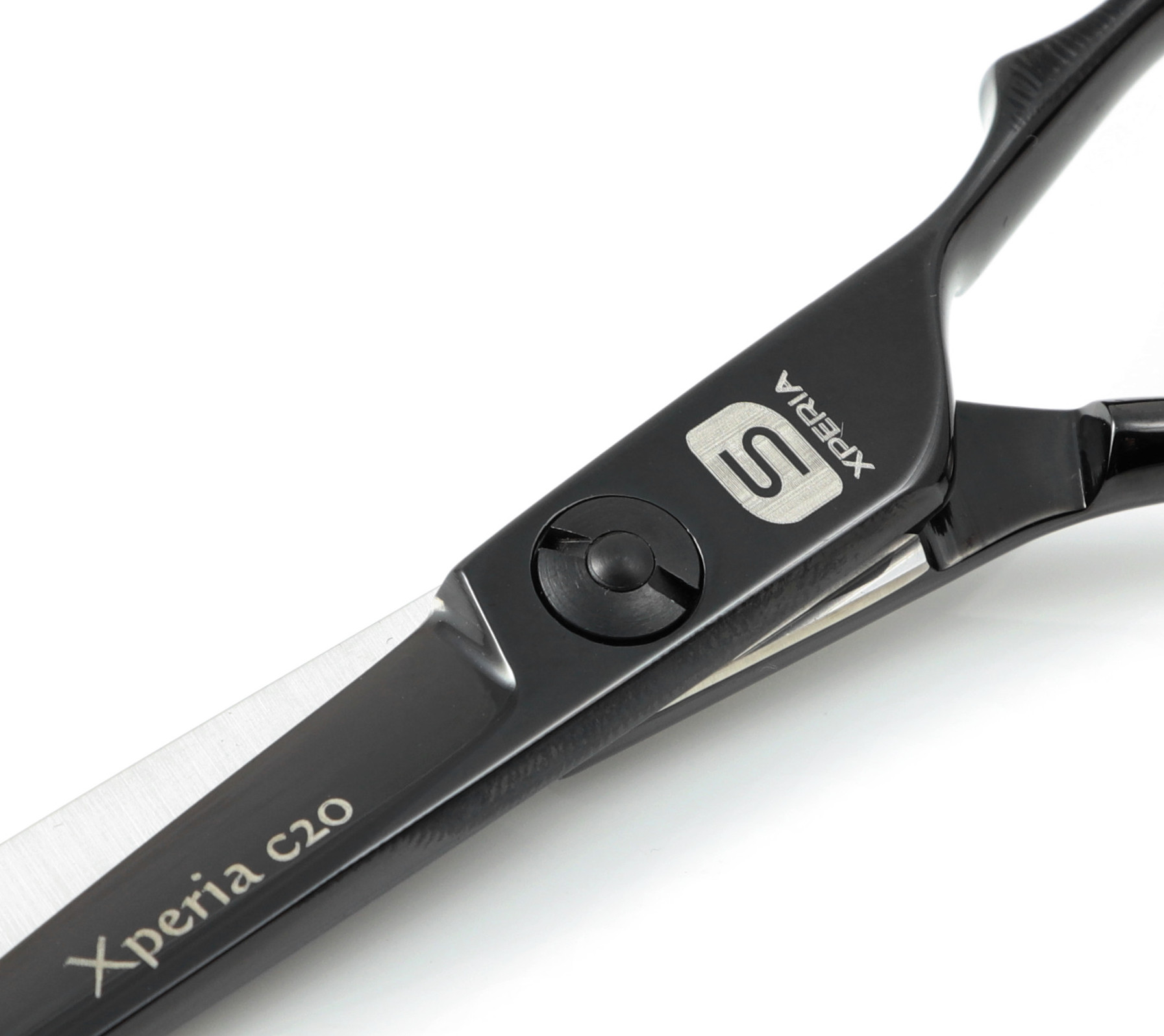 Xperia C20 Professional Right-Handed Hairdressing Scissors, Premium Ultra-Sharp Hair Cutting Scissors, 5.5", Choice of Faux Leather Premium or Standard Packaging, Oil Bottle and Cleaning Cloth Included - Image 2