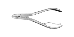 CurveLock 4.5 Nail Clipper – Compact 4.5" Curved-Blade Nail Clippers with Lockable Safety Mechanism (Silver) - Image 3
